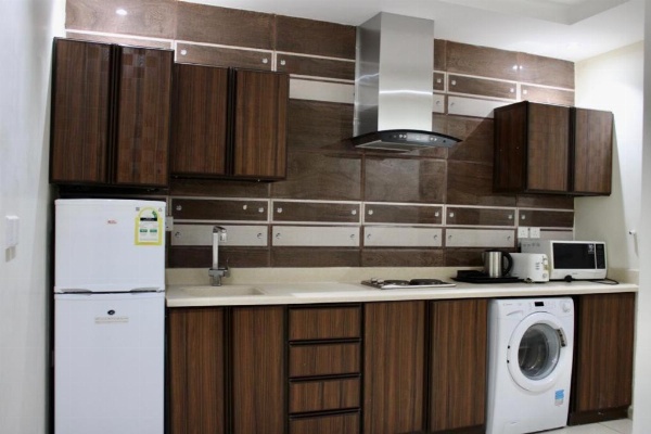 Shouel Inn Furnished Apartments image 5